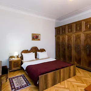 Gallery Rustaveli 1 Тбилиси